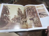 Singapore : a pictorial history 1819-2000