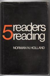 5 readers reading
