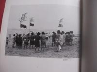 フォト 　 眞 　    しん　     フォト 　 真 　       １９７５年   　 秋号　    Ｎｏ ．２    　 （ 特集 ）   　プロフィル  　 沖縄の政治家１０人     　　   私家版  　　               【沖縄・琉球・歴史・文化・自然・風景・人物・アート写真集】