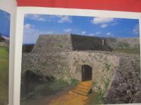 大塚勝久写真集   　　 沖縄の心　　   Ｔｈｅ  　Ｓｐｉｒｉｔ  　ｏｆ 　 Ｏｋｉｎａｗａ   　　 日本語・英語表記   　　　　   【沖縄・琉球・歴史・文化・自然・離島】