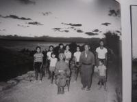 大神島  記憶の家族 　　   沖縄本土復帰満２０年    　　家族の源流に出会う本　　  宮古群島大神島・全２３世帯の２０年  　　  勇崎哲史 　著  　　  平凡社 　発行    　　 署名本    　　　　      【琉球・歴史・文化・写真集】