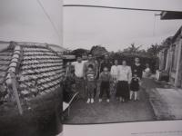 大神島  記憶の家族 　　   沖縄本土復帰満２０年    　　家族の源流に出会う本　　  宮古群島大神島・全２３世帯の２０年  　　  勇崎哲史 　著  　　  平凡社 　発行    　　 署名本    　　　　      【琉球・歴史・文化・写真集】