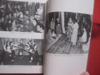 母の問わず語り 　　 　  辻遊郭追想  　　　ハナヌシマ追想   　　 　真喜志きさ子 　著  　　　  琉球新報社　 発行　　　　　　   【沖縄・琉球・歴史・文化・チージ】