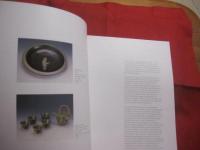 国展工芸 　　 日本の工芸の伝統と継承　　  Ｔｈｅ 　Ｊａｐａｎｅｓｅ 　Ｃｒａｆｔ 　Ｔｒａｄｉｔｉｏｎ　 ： 　Ｋｏｋｔｅｎ 　Ｋｏｒｇｅｉ 　　　　   【洋書・アート・美術・文化・図録】