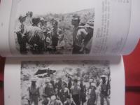 沖縄県史  　　  資料編　 １５    　　近代 　４　　    旧南洋群島関係写真資料  （ 上 ） 　　 ２分冊    　　沖縄県教育委員会 　 発行  　　　　         【沖縄・琉球・歴史・文化】