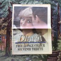 DIANA REMEMBERED　FREE 32-PAGE COLOUR SOUVENIR TRIBUTE