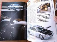 洋雑誌【モデルコレクター（平成１３年９月号）/ダイキャストモデル・マガジン】特集「パーフェクト・ジャガー」「ロンドンの２階建てバス」等