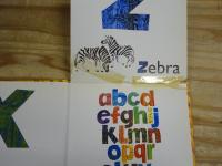 洋書絵本　Eric Carle's ABC