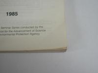 洋書　Biotechnology and the Environment　Risk ＆ Regulation