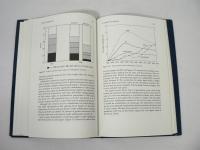 [洋書] Buying Greenhouse Insurance : The Economic Costs of CO2 Emission Limits