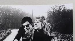 映画スチール写真１枚　あの胸にもういちど　アラン・ドロン／マリアンヌ・フェイスフル