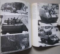 洋書 戦車写真資料　TANKS ILLUSTRATED No3　Israeli Tanks and Combat Vehicles　STEVEN J. ZALOGA　