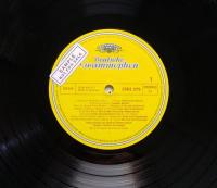 レコード輸入盤 Prussian and Austrian Marches　プロシアとオーストリアの行進曲 カラヤン/ベルリンフィル　ドイツグラモフォン LP12インチ ２枚組　