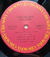 レコードLP　ミック・ジャガー　SHE’S THE BOSS　帯、シュリンク、はがき付き　　12インチ (30cm)