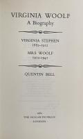 Virginia Woolf: A Biography：Virginia Stephen, 1882-1912; Mrs Woolf, 1912-1941