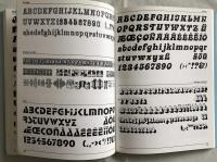 【中古-非常に良い】 アルファベット書体集330 アルファベット書体集330 - | FONTS DAYLIGHT 丸善ジュンク堂書店ネットストア