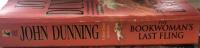 The Bookwoman's Last Fling : A Cliff Janeway Novel