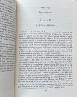 Twentieth Century Interpretations of Henry V(A Collection of Critical Essays)