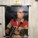 3_  ポスター ラリー・カールトン Larry Carlton ポロシャツ ギター 594mm×841mm A1サイズ シミ汚れ有 折れ破れ有 画鋲跡有