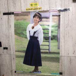 3_  ポスター 岡田有希子 ポニーキャニオン 595mm×841mm A1サイズ シミ汚れ・折れ破れ有 画鋲跡多数有
