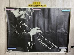 3_    ポスター マイルス・デイヴィス MILES DAVIS ジャズ トランペット奏者 594mm×841mm A1サイズ
