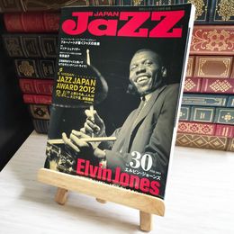 8_    JaZZ JAPAN ジャズ ジャパン 2013年2月 ｖol.30 ウェイン ショーター マリア シュナイダー 寺井尚子 エルビン ジョーンズ 04043
