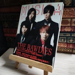 8_    MUSICA vol.48 ムジカ 2011年4月号 マキシマムザホルモン 吉井和哉 NICO Touches The Walls 04020