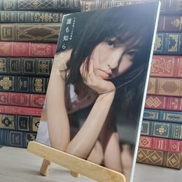 8_    今泉佑唯ソロ写真集 誰も知らない私 今泉佑唯、中村和孝 09797