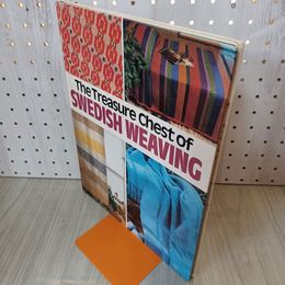 1_　The Treasure Chest of SWEDISH WEAVING 洋書 220054