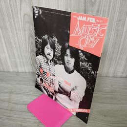 1_　MUSIC CITY ミュージックシティ 1982年1.2月号 No.37 昭和57年 雅夢 090077