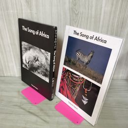 1_　アフリカのうた The Song of Africa 内藤忠行 130049