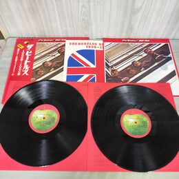 1_　LP 2枚組 帯付き ザ・ビートルズ 1962-1966 中古レコード EAP-9032B  The beatles ポスター欠 050116