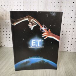 1_　映画パンフレット E.T. スティーヴン スピルバーグ 060143
