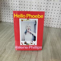 1_　写真集 VALERIE PHILLIPS Hello Phoebe 090003