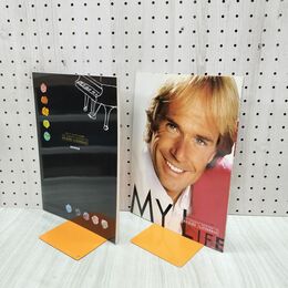 1_　計2冊 リチャード・クレイダーマンの世界 写真集 鑑賞解説書 010258