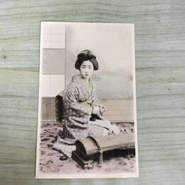 1_　絵葉書 戦前 美人 琴 ポストカード 手彩色 260076
