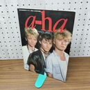 1_　音楽専科臨時増刊 a-ha だきしめて　1986年発行 昭和61年 音楽専科社 230053